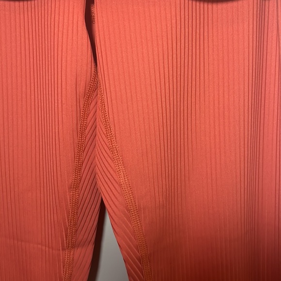 NWT Girlfriend Collective Set - Picture 6 of 8